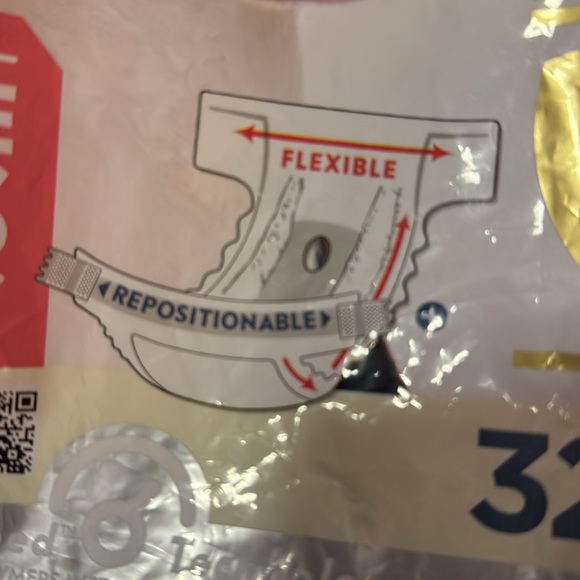 Pet Diapers (Open Pkg.) Medium - Picture 4 of 7